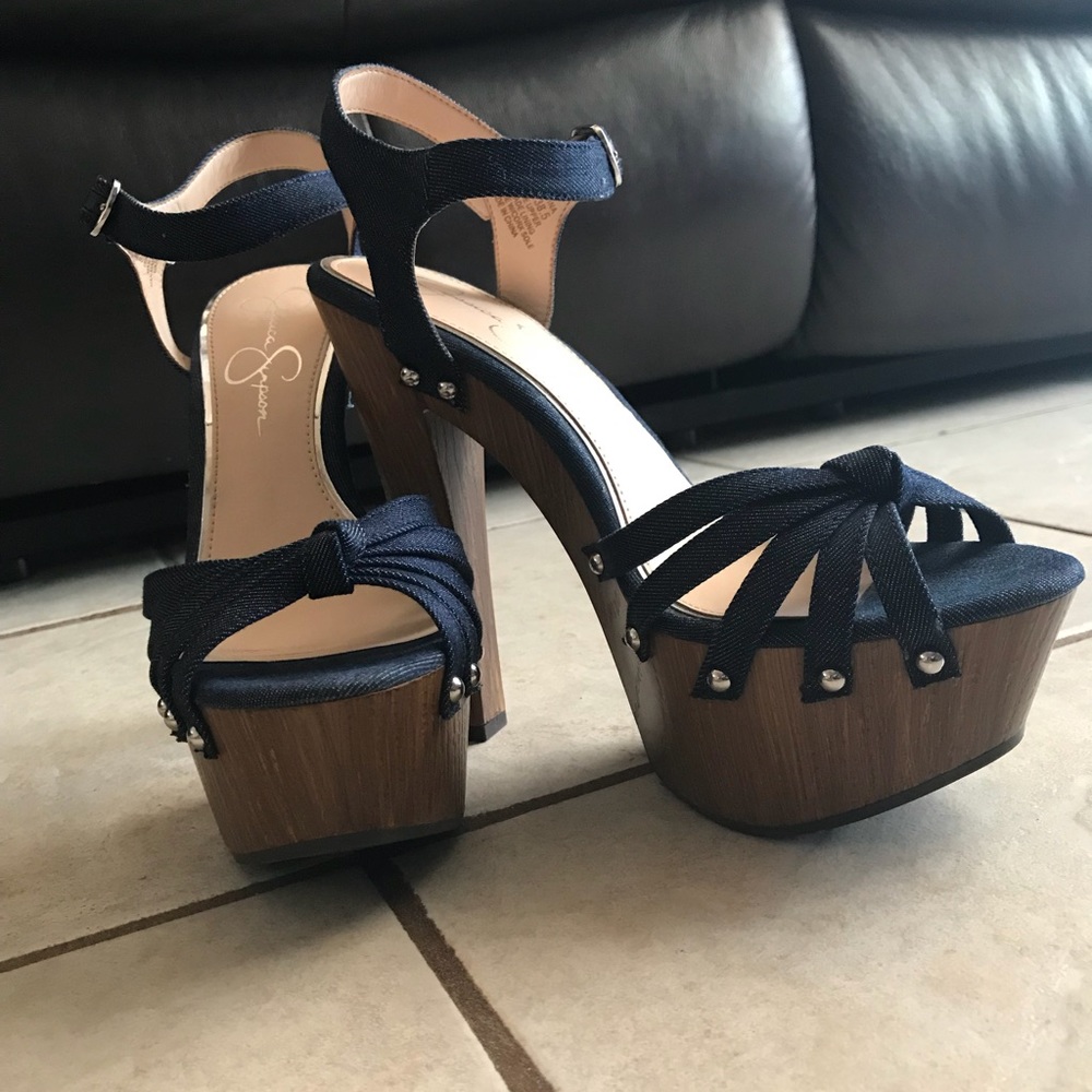 Beautiful Jessica Simpson Heels